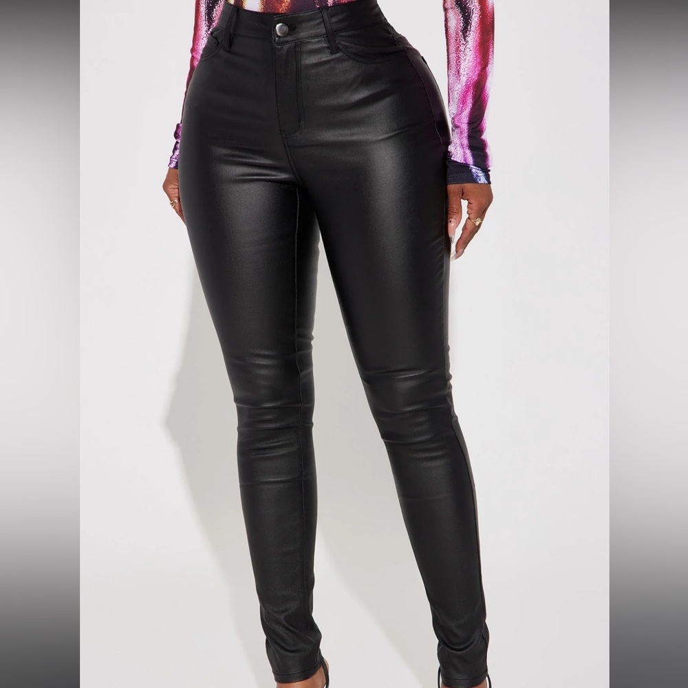 Fashion Nova Sammie High Rise Pants - Black